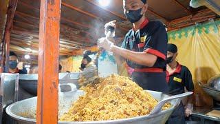 【驚くべき世界の料理・インドネシア編】巨大鍋で炒める50人前のナシゴレン | 悪魔的巨大パンケーキ・マルタバ