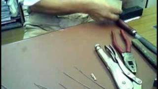 how to fabricate a broken key extractor.avi