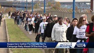 Crowds at Carrie Blast Furnaces for Kamala Harris