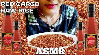 (ASMR)Basmati Raw red rice + CHILLI SAUCE (Makan beras mentah) no talking crunchy sound