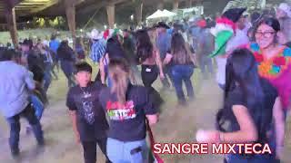 Sin Control #baile #chilenasmixtecasdeoaxaca #fresnocalifornia #madera #chowchilla #viral