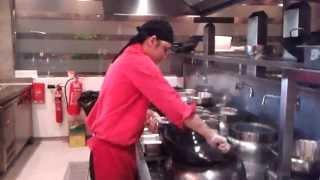 Wok Cook - Shanghai Beef Noodle Wok Demo