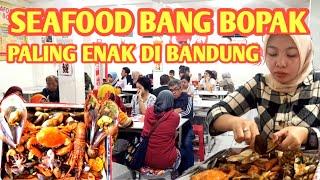 SEAFOOD KILOAN BANG BOPAK PALING ENAK DAN RAMAI DI BANDUNG KERANGNYA KOMPLIT BANGET WAJIB COBAIN YA