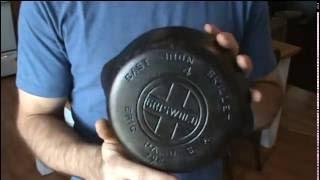 Identifying Cast Iron Skillets- My Collection