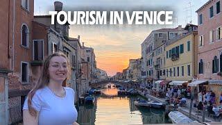 A Day As a Tourist in Venice!