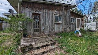 we bought an abandoned house in Tennessee.