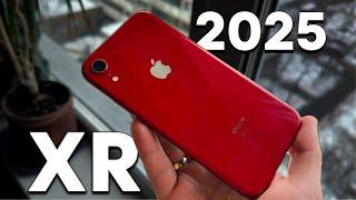 АКТУАЛЬНОСТЬ "iPHONE XR" (2025) ОН ЖИВ?!