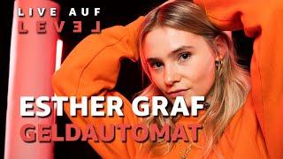 Esther Graf - Geldautomat (Live Auf Level) | 16BARS