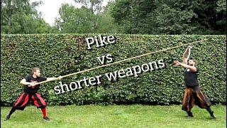 Learn the Art of Combat - Pike techniques #1: Pike vs shorter weapons