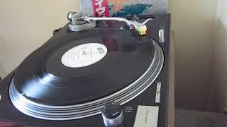 My upgraded Technics SL-1210MK2 playing Yes' "Hold On" from 9012Live