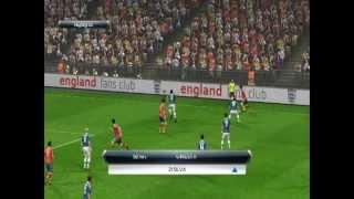 PES 2013 - Iniesta Bicycle Kick