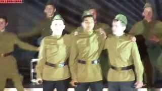 Три танкиста три весёлых друга. Tri Tankista. Young Russians Singing Joyful Russian Army Song Superb