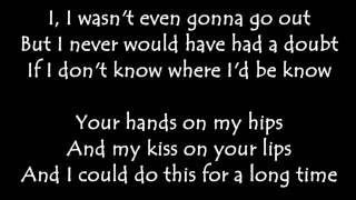 Kelly Clarkson - heartbeat song  (Lyrics)