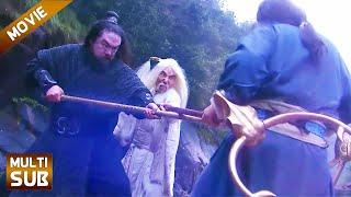 The young man possessed two great magical powers and challenged the two Xuanming Elders for revenge.