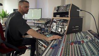 Tech Talk: Henning Baer showcases his setup (Electronic Beats TV)