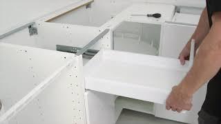 Montering av kjøkken | METOD 4: Montering av skuffer og dører | IKEA Norge