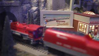 Holiday Train Show at Grand Central: NYC Landmarks and Nostalgic Lionel Train Journey Nov. 2024