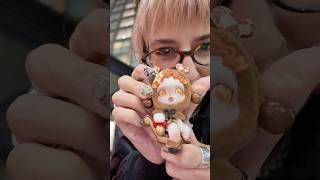 Unboxing the new Skullpanda ‘Tell Me What You Want’ blindboxes in the streets of Japan #popmart