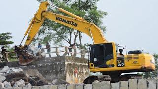 AMAZING WORK!!Komatsu PC210 Excavator Moving Large Rocks to Build a Dam