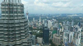Petronas Twin Towers and Skybridge Tour (View from the 86th and 41st floor)