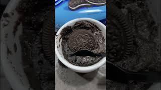 2-Ingredients Oreo Mug Cake