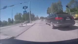 Exciting police motorcycle chase in Finland motorcycle raider, SURPRISE  the END  must watch