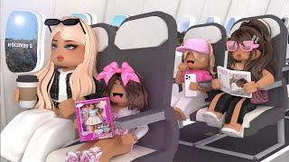 Family VACATION TO HOLLYWOOD! *GOING ON A PLANE! SHOOTING A MOVIE* VOICES! Roblox Bloxburg Roleplay