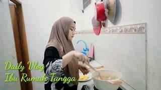 DAILY VLOG KEGIATAN IBU RUMAH TANGGA BERES BERES RUMAHMASAK MENU SEDERHANA SAMBIL MOMONG ANAK (1)