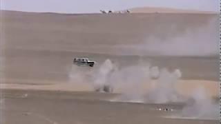 Mk19 Grenade Launcher vs Moving Jeep (Kuwait 1999)