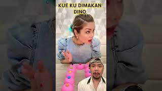 KUE KU DIMAKAN DINO MERAH!!?? #funny #comedy #shortsfeed #lucu #strawberry #cute