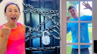 I LOCKED CARTER OUT OF HIS HOUSE!!