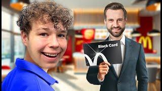 Ich habe die BLACKCARD von McDonalds BEKOMMEN! (alles kostenlos essen)