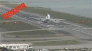 747 Hard Crosswind Landing In Hong Kong