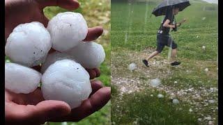 Mann rennt in HAGELUNWETTER - Monsterhagel 7cm in Bayern / Unwetter schmeißt Tennisball Hagel