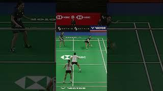 What a fantastic shot! #shorts #badminton #BWF