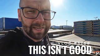 THIS ISN'T GOOD | My Trucking Life | Vlog #3288