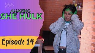 She Hulk - TRANSFORMATION in front of ALIENS