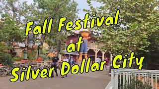 There are How Many Pumpkins??  Fall Festival at Silver Dollar City | Sir Willow's Park Tales