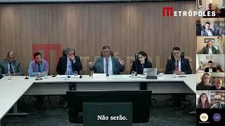 "Tempo da autorregulação foi sepultado", disse Dino em reunião tensa com redes