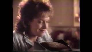 1987 Duncan Hines Cake Mixes "I can't help myself" TV Commercial