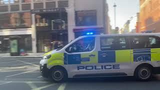 Metropolitan Police - 2022 Vauxhall Vivaro Responding in Soho