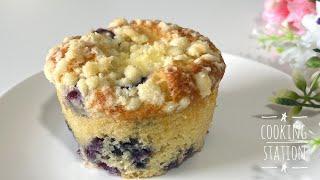 Fluffy and Soft Blueberry Muffins with Streusel Topping Recipe