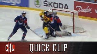 Great redirect goal by Simon Moser