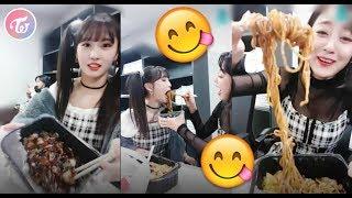 Hashtag TWICE MoJi - Mukbang time " EATING SHOW " (ENG SUB)