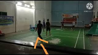 Kejadian Aneh yang tak Terduga di Video lapangan Badminton.