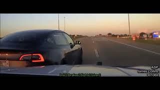 Tesla Electrifying Police Chase: High-Speed Pursuit Caught on Camera!"