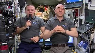 Экипаж МКС поздравляет с Днем России