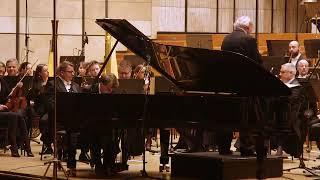 Ryan Bradshaw with SOSR conducted by Ondrej Lenard, R. Schumann - Piano Concerto in. A minor, Op. 54