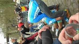 Paris- Roubaix 2012 Arenberg crash..mp4