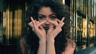 "Feminine Fingers" | Dytto | Finger Tutting